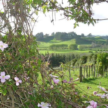 A Touch Of Tuscany At Hillsborough New Plymouth Exterior foto