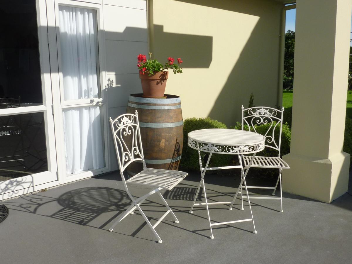A Touch Of Tuscany At Hillsborough New Plymouth Exterior foto